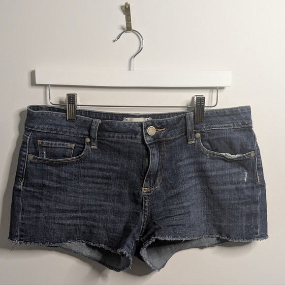 Paige Catalina cut off denim jean shorts - size 28 - Picture 1 of 7